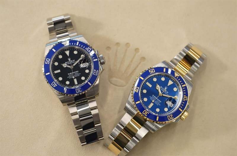 Rolex除了推出極有新鮮感的藍圈黑面Submariner Date之外，亦將既有的金鋼款式Ref. 116613