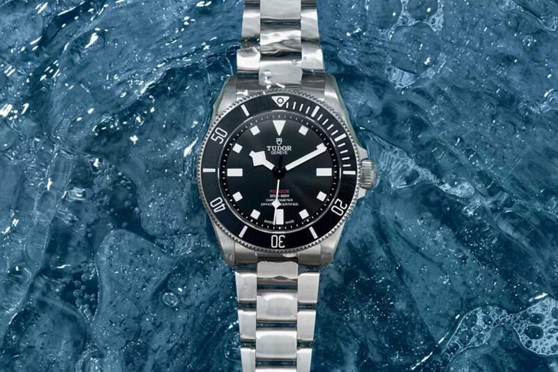 Tudor Pelagos 39 以鈦金屬打造出極優雅的潛水表風格