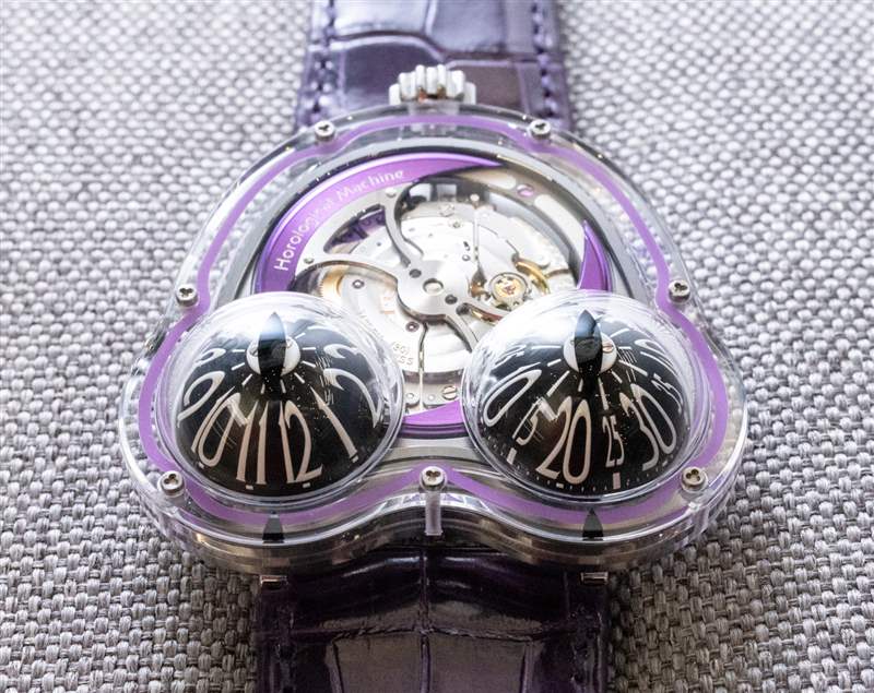 動(dòng)手操作：MB&F HM3 Frog X Purple Watch