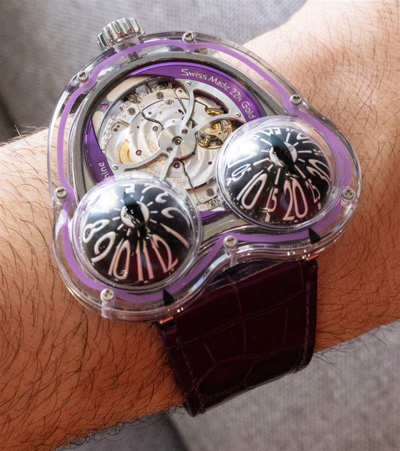 動(dòng)手操作：MB&F HM3 Frog X Purple Watch