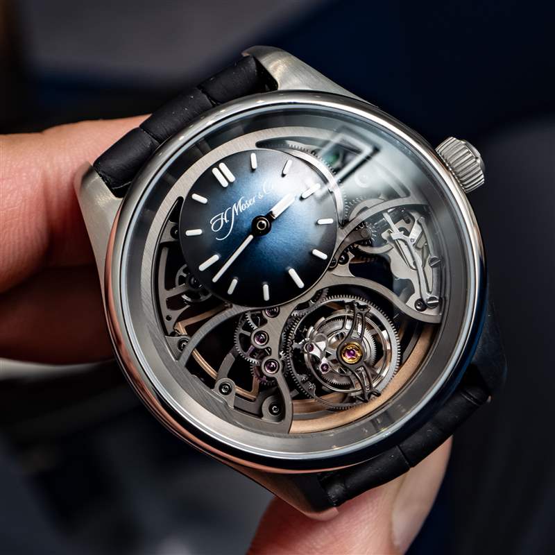 亨利慕時(H. Moser & Cie Pioneer)圓柱骨架陀飛輪腕表