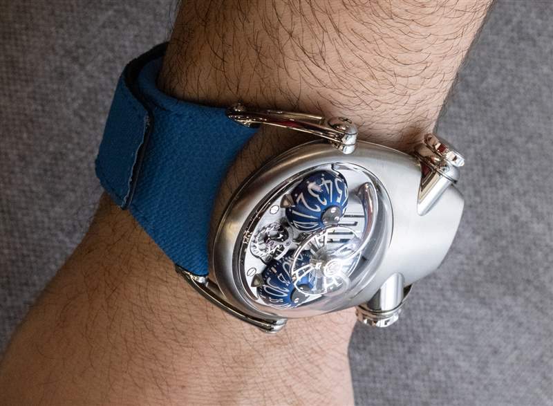 動手操作：MB&F HM10 'Bulldog' 手表