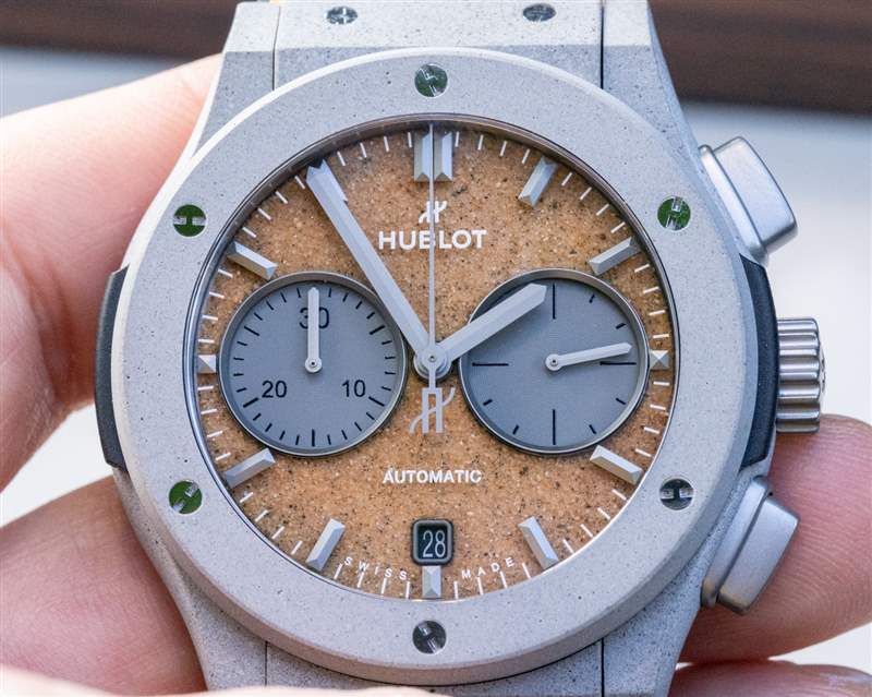 動手實踐：Hublot Classic Fusion Chronograph Concrete Sand Watch with Concrete & Sand 來自迪拜