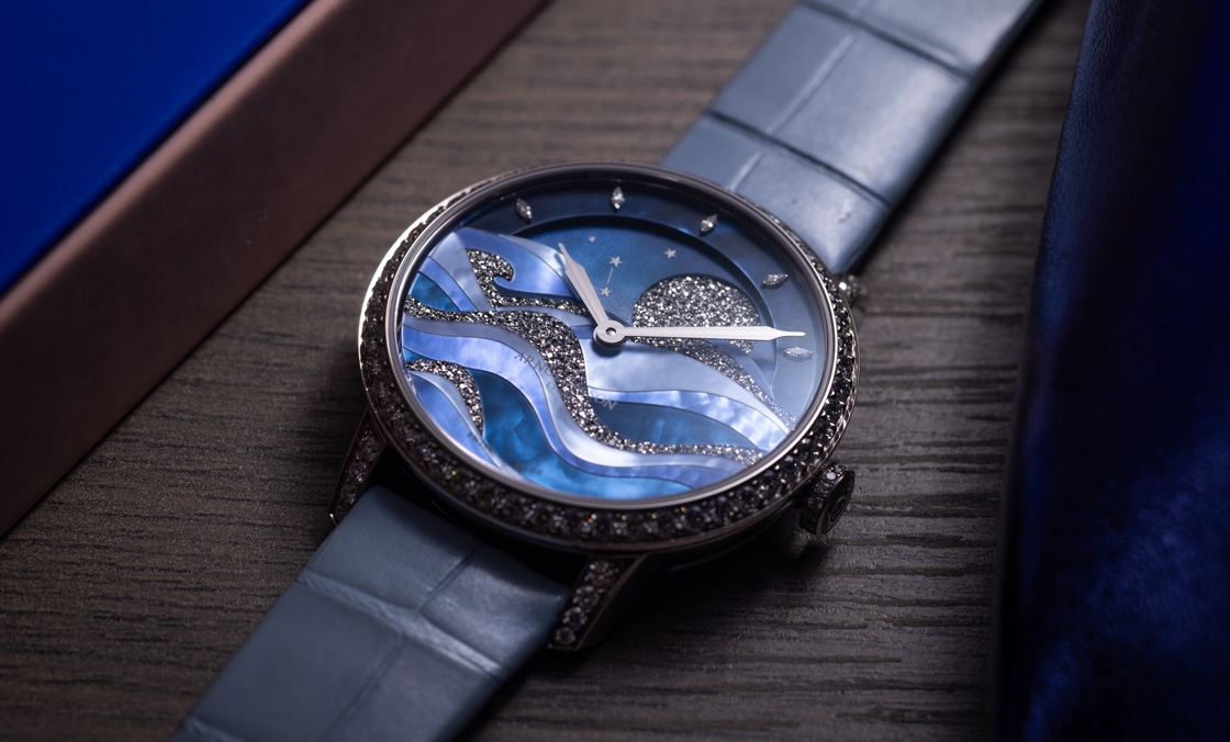 ARNOLD & Son - Arnold & Son招牌超大月相窗以釕晶體形塑又美又魔幻的夜色美學(xué)|恒久月相38午夜潮汐腕表