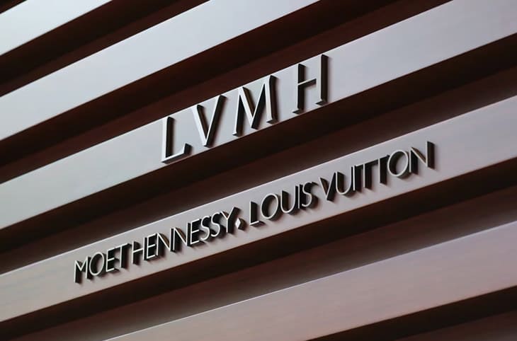 LVMH集團戰略收購L'épée 1839：拓展高級時鐘與藝術品市場